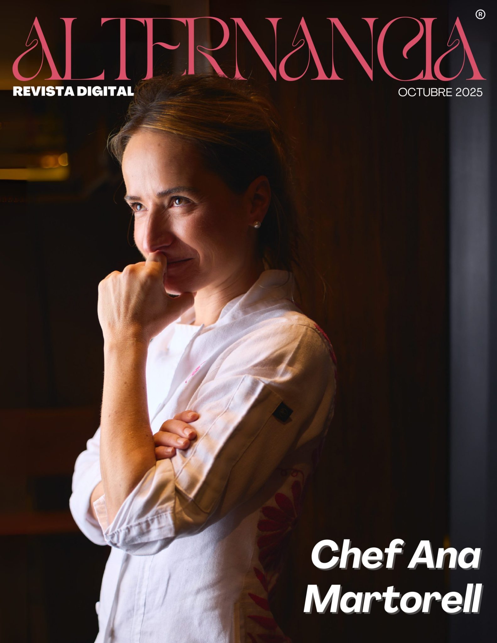 Portada de Revista Belleza Minimalista Azul Naranja